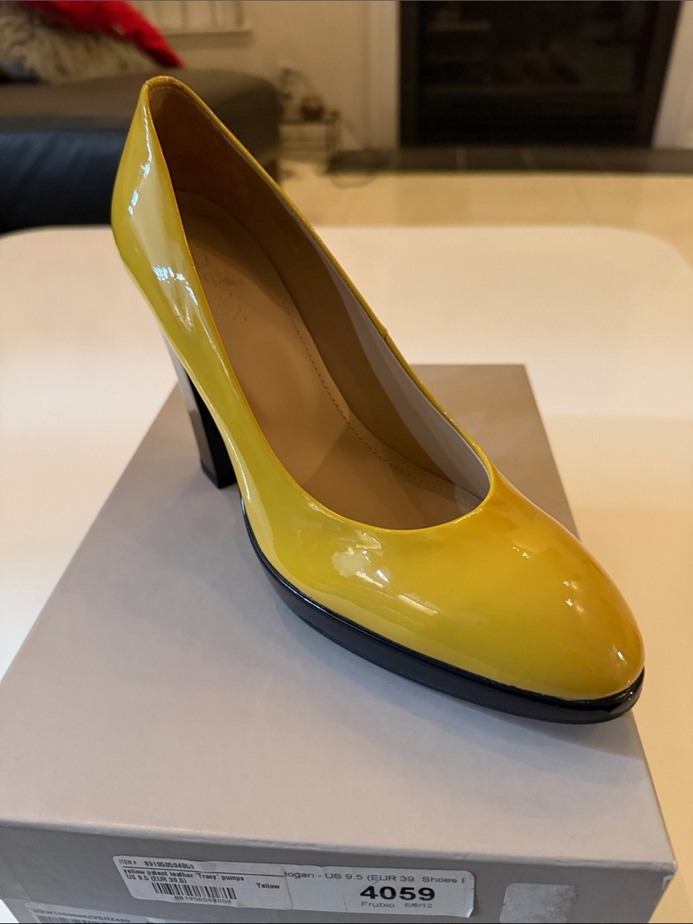 Hogan Yellow Patent Leather Pump with Block Heel